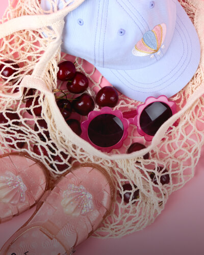 Hats & Accessories